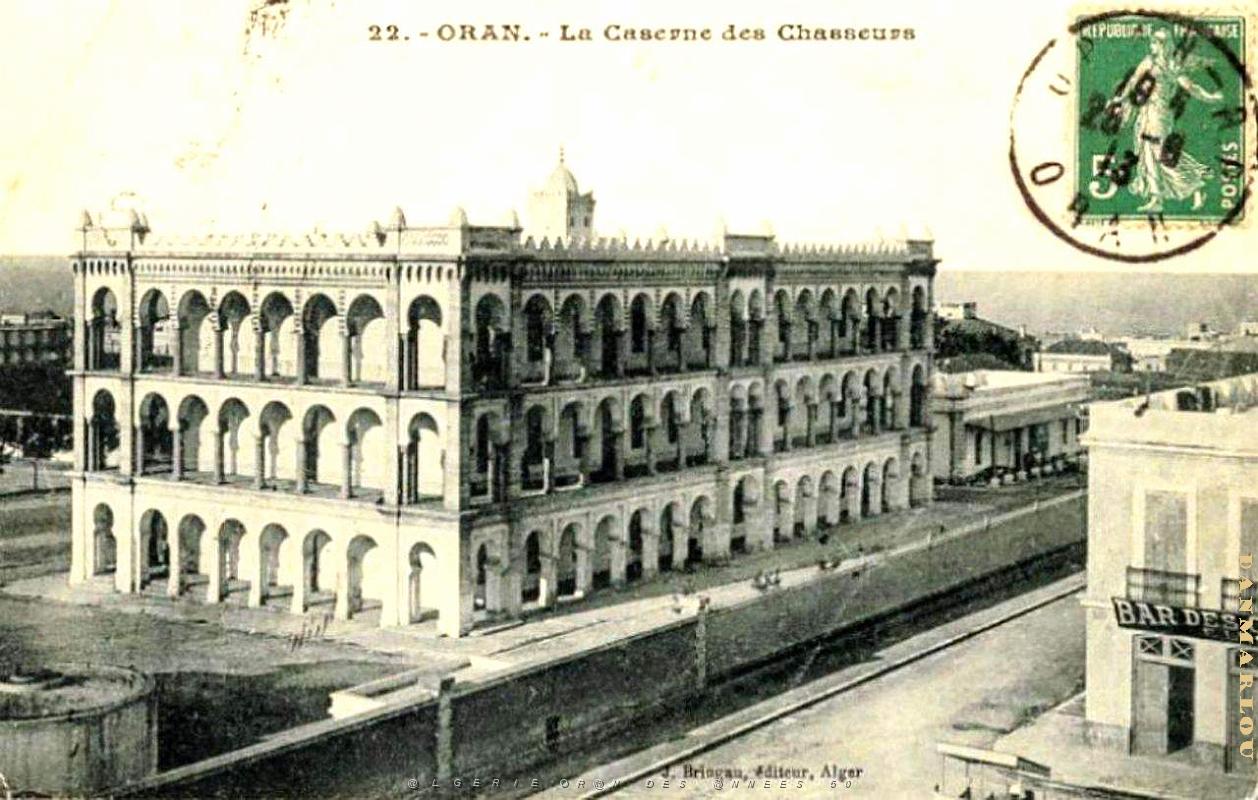 CA de- 003- Casernes des Chasseurs- Bd Andrieux.jpg